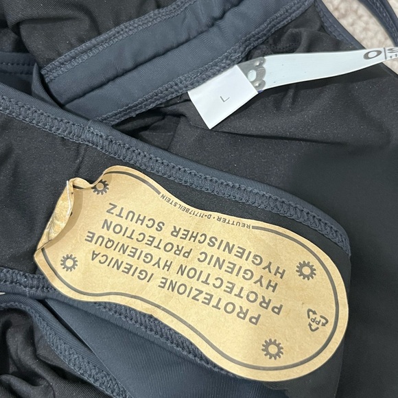 Shade Shore Black Strapless Ruched Tummy Control One-Piece Swimsuit Large - Picture 4 of 7